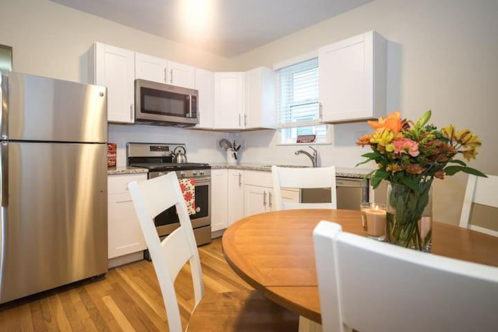 The Boston Rental - Multiple Floorplans Exterior foto