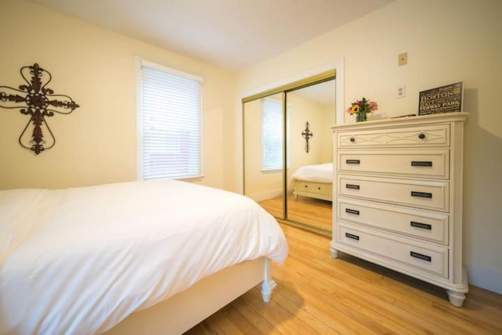 The Boston Rental - Multiple Floorplans Exterior foto